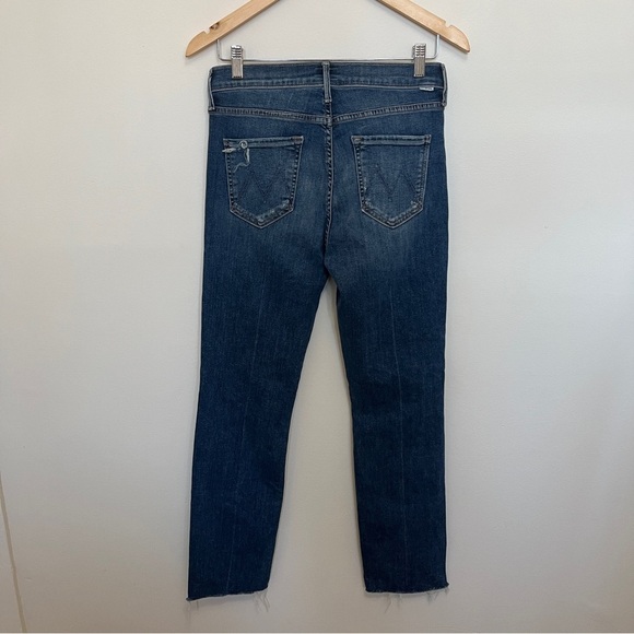 Mother The Mid Rise Dazzler Ankle Step Fray Skipping On Coals Size 29 NWOT - Picture 5 of 6